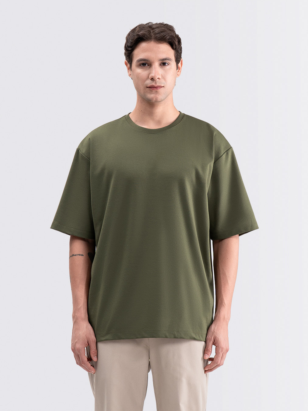 Boxy Ease Tee Olive
